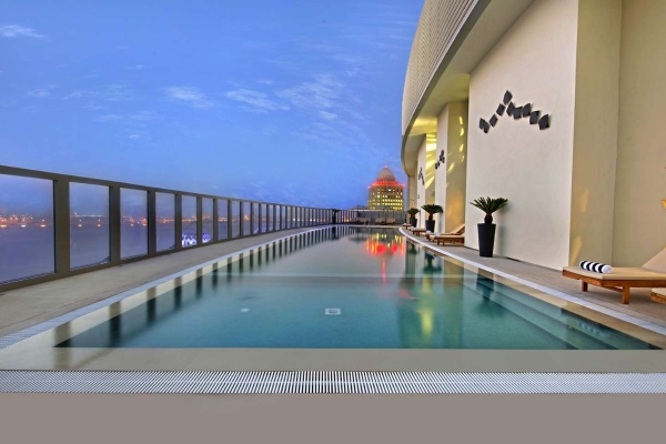 Curve Hotel (Doha)